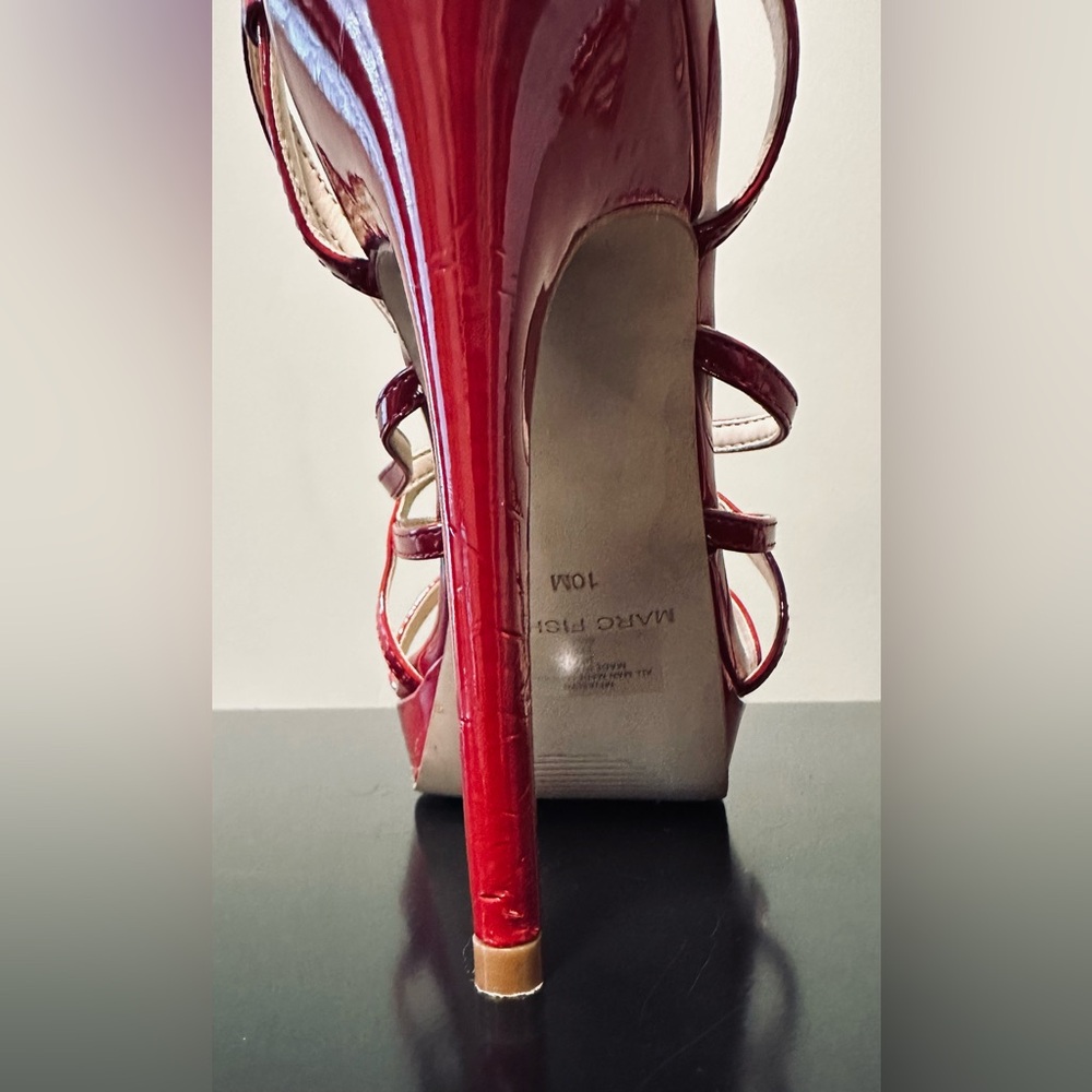 Marc Fisher Lipstick Red Patent Leather Heels Sz 10 - Picture 4 of 5